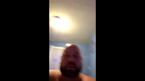 Snapshot of jiminowell chatting on May 2026 01:36:02 AM jiminowell online show from May 2026 01:36:02 AM