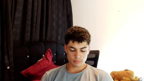 Snapshot of jimmy_classic chatting on May 2026 11:42:01 PM jimmy_classic online show from May 2026 11:42:01 PM