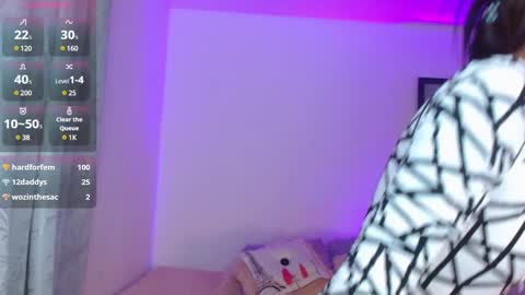 Snapshot of jinx_dh chatting on January 2025 11:06:01 PM Jinx online show from January 2025 11:06:01 PM