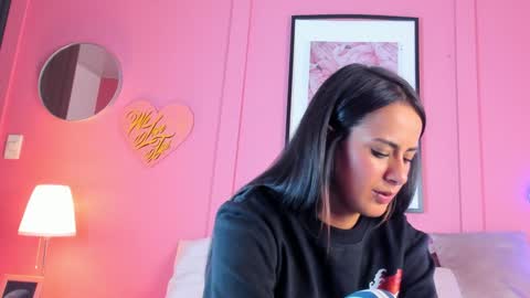 Snapshot of jinx_dh chatting on February 2025 11:58:01 PM Jinx online show from February 2025 11:58:01 PM