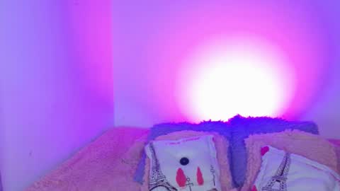 Snapshot of jinx_dh chatting on February 2025 11:03:01 PM Jinx online show from February 2025 11:03:01 PM