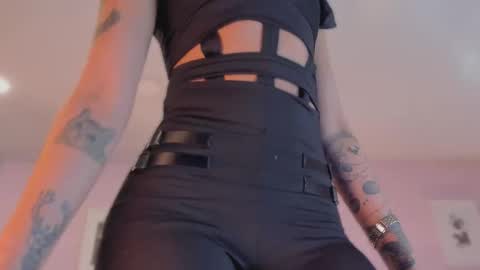 Snapshot of jinx_dh chatting on October 2025 02:29:01 PM Jinx online show from October 2025 02:29:01 PM