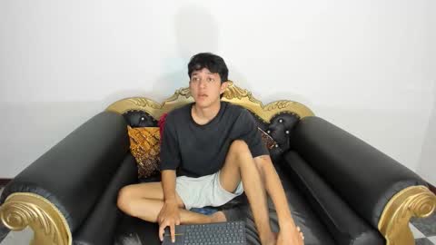 Snapshot of jisus_catt chatting on January 2026 01:53:02 AM Jisusth online show from January 2026 01:53:02 AM