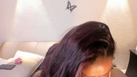 jessy online show from April 2026 01:42:02 AM