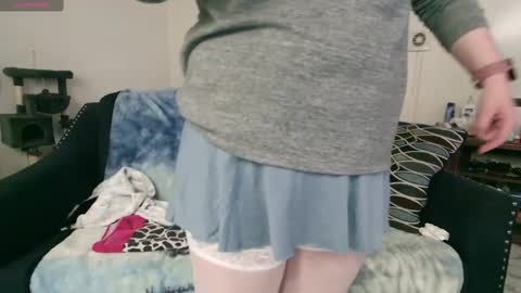 Nicole  Allen online show from February 2025 12:52:02 AM