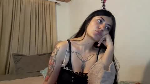 luuuuuuuuuu online show from December 2025 03:14:02 AM