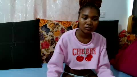 Snapshot of jjsecrets_ chatting on July 2026 09:40:01 AM JJ online show from July 2026 09:40:01 AM
