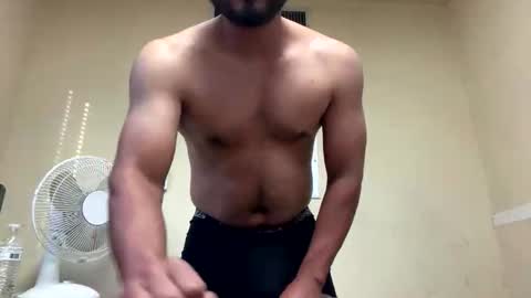 jjuarez5409 online show from May 2026 12:27:02 AM