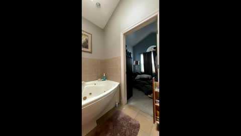 Jimmy online show from September 2025 11:05:02 PM