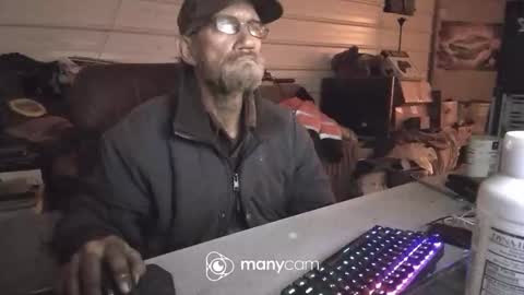 johnny online show from January 2025 01:43:02 AM