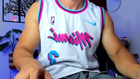 IGJmortton online show from December 2024 10:49:02 PM