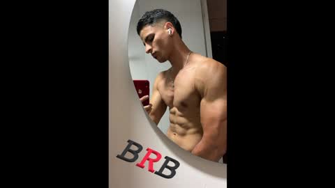 IGJmortton online show from December 2024 12:28:02 PM