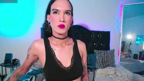 Joa Isaza     online show from March 2026 06:18:02 AM