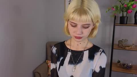 Sofia online show from October 2025 08:37:01 AM