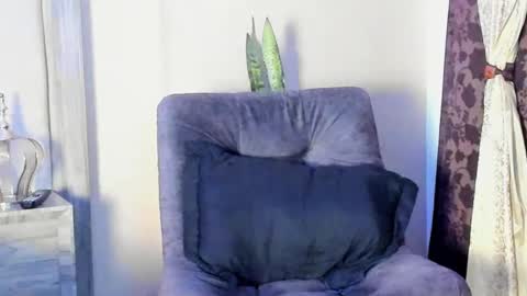 Snapshot of joan_saenz chatting on February 2025 02:44:02 AM JOAN SAENZ online show from February 2025 02:44:02 AM