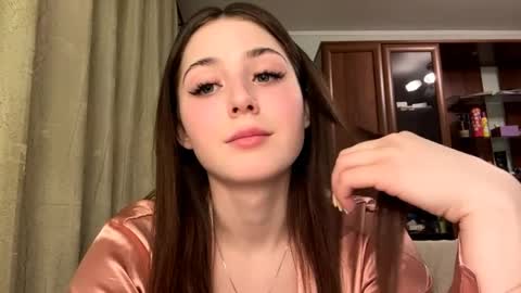 Adel online show from April 2026 07:44:01 PM