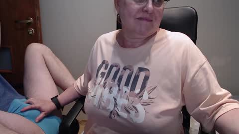 Joanna and Greg online show from January 2025 05:43:02 PM