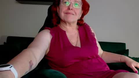 Snapshot of joannaandneighbour chatting on June 2026 08:38:01 AM Joanna and Greg online show from June 2026 08:38:01 AM