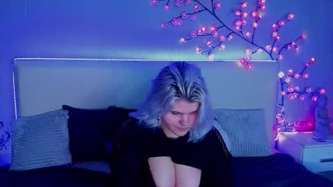 Joann online show from December 2025 09:53:01 PM