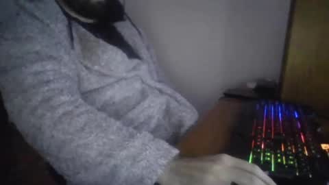 joaodias_18 online show from December 2024 10:34:02 PM