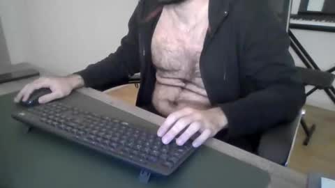 joaodias_18 online show from November 2025 06:34:02 PM