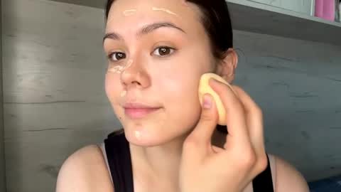 Mila online show from April 2026 09:58:02 AM