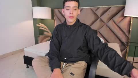 Joe online show from March 2025 04:41:02 AM