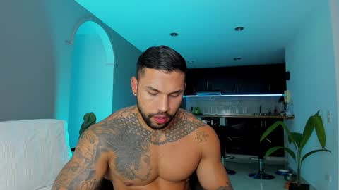 joe_esthetic online show from January 2025 11:40:02 PM