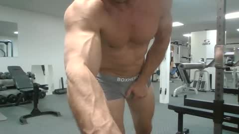 joe_smith5679 online show from October 2025 05:22:02 PM