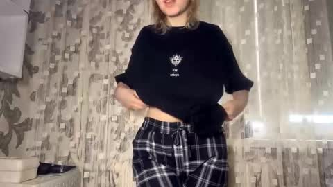 Aurora online show from February 2026 08:13:01 AM