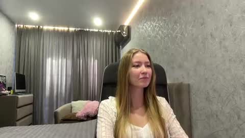 Snapshot of joellys_s chatting on July 2026 12:43:01 PM Joellysmy name is actually diana online show from July 2026 12:43:01 PM