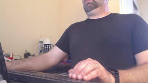 joeystr0ker online show from April 2026 10:30:02 PM