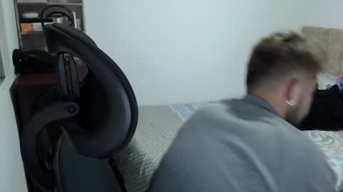 Snapshot of johanleonsweetboy chatting on December 2024 05:20:01 AM JOHAN independient model online show from December 2024 05:20:01 AM