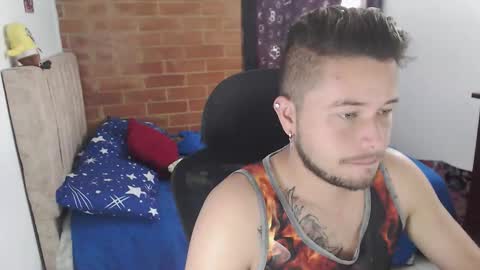 JOHAN independient model online show from February 2026 01:38:01 PM