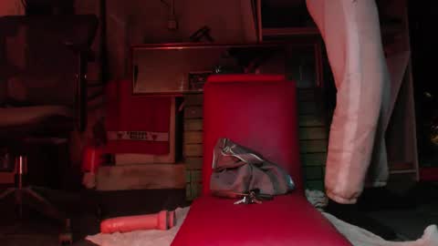 Snapshot of johanna_obey_you chatting on October 2025 02:20:02 AM Johanna Sweet online show from October 2025 02:20:02 AM