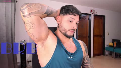 Snapshot of johatsu chatting on December 2024 12:12:01 PM King - online show from December 2024 12:12:01 PM