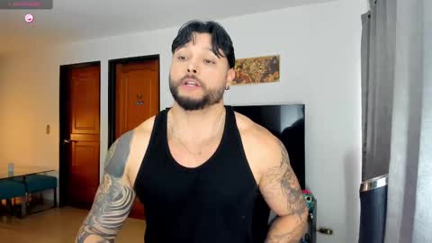 Snapshot of johatsu chatting on February 2025 08:18:01 PM King - online show from February 2025 08:18:01 PM