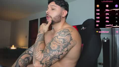 Snapshot of johatsu chatting on October 2025 12:10:01 AM King - online show from October 2025 12:10:01 AM