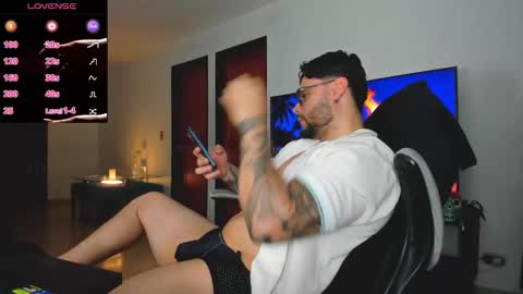 Snapshot of johatsu chatting on October 2025 11:05:01 PM King - online show from October 2025 11:05:01 PM