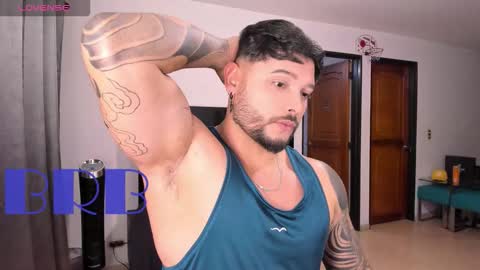 King -    online show from November 2025 10:59:02 PM