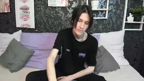 john__strong online show from June 2026 03:15:02 PM