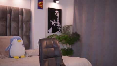 john online show from February 2025 09:14:01 PM