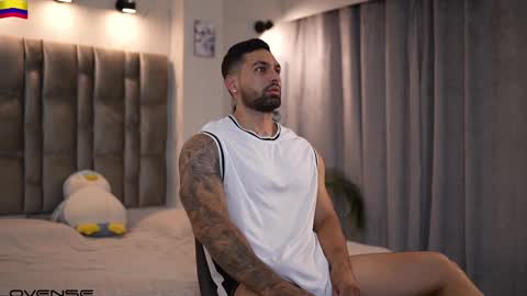 john online show from September 2025 11:37:02 PM