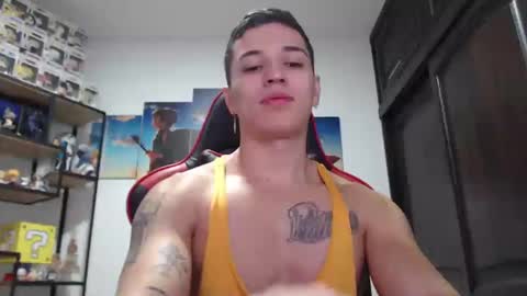 Snapshot of john_s117 chatting on January 2025 04:18:01 AM JOHN online show from January 2025 04:18:01 AM
