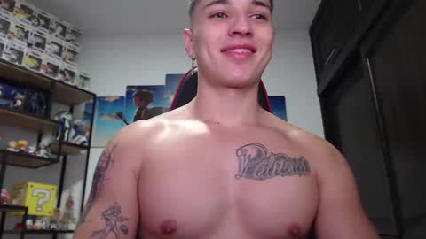 Snapshot of john_s117 chatting on January 2025 05:53:02 AM JOHN online show from January 2025 05:53:02 AM