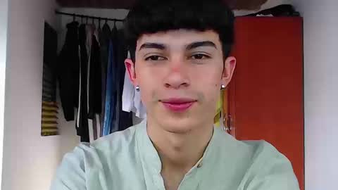 Snapshot of john_vichenso chatting on September 2025 09:47:02 PM John Vichenso online show from September 2025 09:47:02 PM