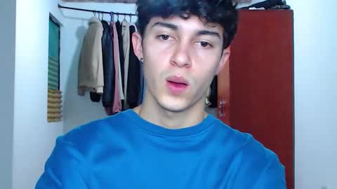 Snapshot of john_vichenso chatting on September 2025 10:33:01 PM John Vichenso online show from September 2025 10:33:01 PM