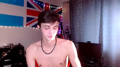 Snapshot of john_winx chatting on March 2026 01:07:02 PM john_winx online show from March 2026 01:07:02 PM