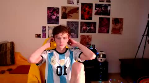Snapshot of john_winx chatting on April 2026 01:53:02 PM john_winx online show from April 2026 01:53:02 PM