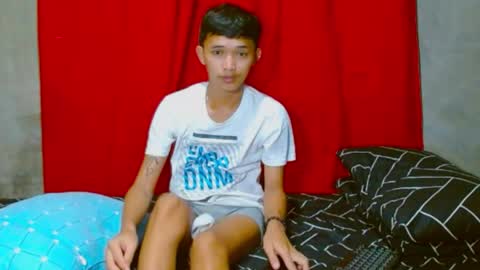 JohnXxx online show from April 2026 10:13:01 AM